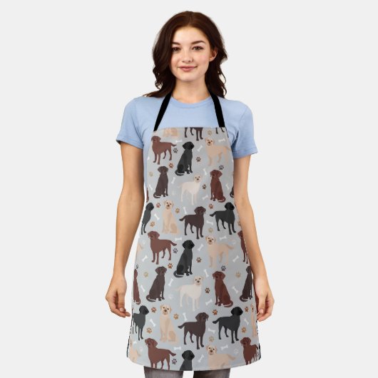 Labrador Retriever Paws and Botten Apron Schort (Gedragen)