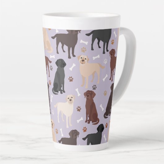 Labrador Retriever Paws and Botten Latte Mok (Rechterhoek)