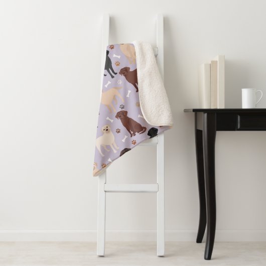 Labrador Retriever Paws en Botten Sherpa Blanket Sherpa Deken (In situ)