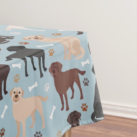 Labrador Retriever Paws en Botten Tafelkleed (Voorbeeld)