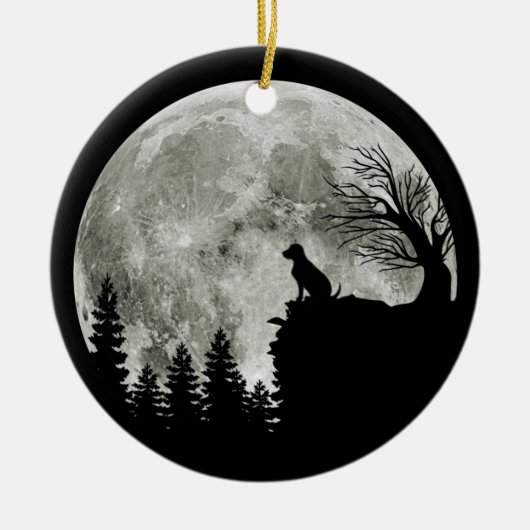 Labrador Retriever staan op berg Halloween Keramisch Ornament (Voorkant)
