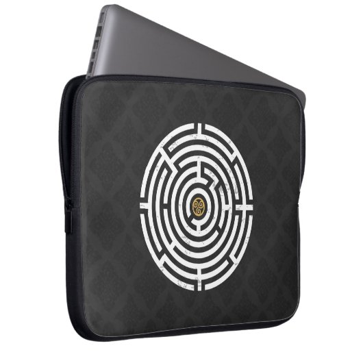 LABYRINTH TRISKELION TRIPLE CELTISCHE SPIRAAL LAPTOP SLEEVE (Voorkant Rechts)