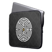 LABYRINTH TRISKELION TRIPLE CELTISCHE SPIRAAL LAPTOP SLEEVE (Voorkant Links)