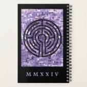 LABYRINTH VI 5.5x8.5 Planner + Tekst (Achterkant)