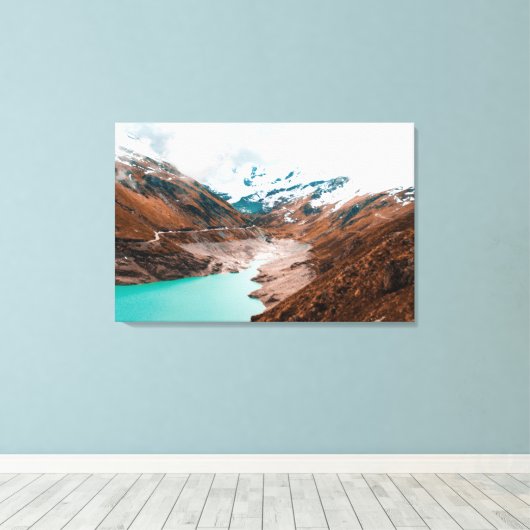 Lac de Moiry in Zwitserland Canvas Print (Insitu (Houten vloer))