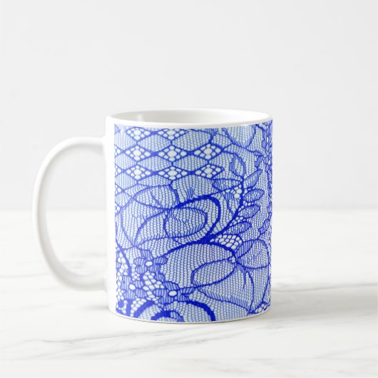 Lace in blauw. Royal Blue Couture Lace Patch Koffiemok (Links)