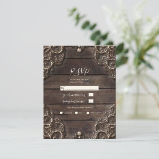 Lace & Wood Rustic Vintage Wedding Reply RSVP Kaart (Staand voorkant)