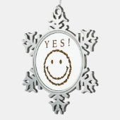 Lach met koffiebonen tin sneeuwvlok ornament (Rechts)