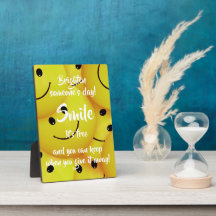 Lach, moedig de Kindness aan