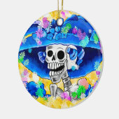 Lach Skeleton Woman in Blue Bonnet op Yellow Keramisch Ornament (Links)