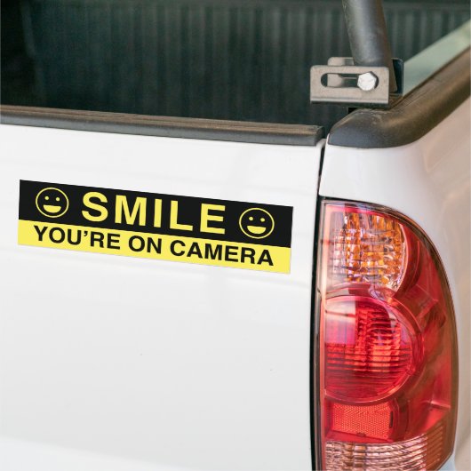 Lach u op camera bent bumpersticker (Op Truck)