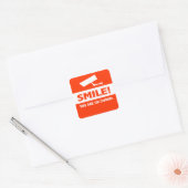 Lachen die je in camera hebt vierkante sticker (Envelop)