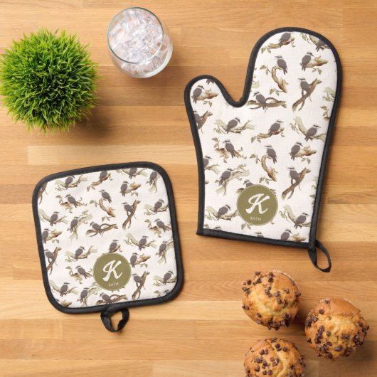 Lachen Kookaburra Australisch Eucalyptus Monogram Ovenwant & Pannenlap Set (Top down)