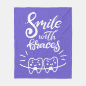 Lachen met races | Glimlende Teeth Fleece Deken (Voorkant)