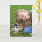 lachend meisje met kitten verjaardag kaart (Gele Bloem)