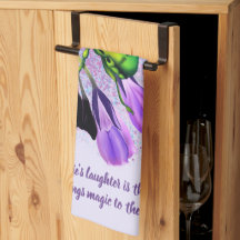 Lachende Baby Pixie Rijden op een kever