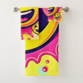 Lachende Emoji Splash Party Bad Handdoek (Insitu)