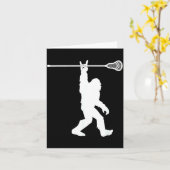 Lacrosse-shirt Vintage Lax Bigfoot Sasquatch Jeugd Kaart (Gele Bloem)