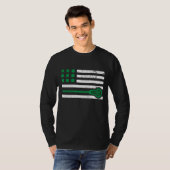 Lacrosse St Patricks Day Gift US American Flag Sha T-shirt (Voorkant volledig)