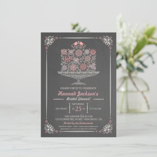 Lacy Flower Cake Bridal Shower Invitation II Kaart (Staand voorkant)