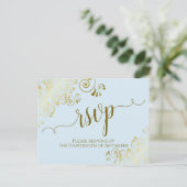 Lacy Gold Calligraphy Powder Blue Wedding RSVP Briefkaart (Staand voorkant)
