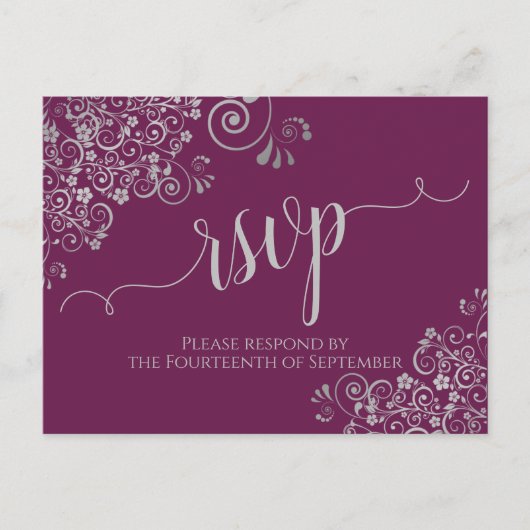 Lacy Silver Calligraphy Cassis Paars Wedding RSVP Briefkaart (Voorkant)