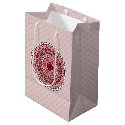 Lacy Valentijnsdag Gift Bag Medium Cadeauzakje (Voorkant Gekanteld)