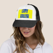 Lady Baller Trucker Pet (In situ)