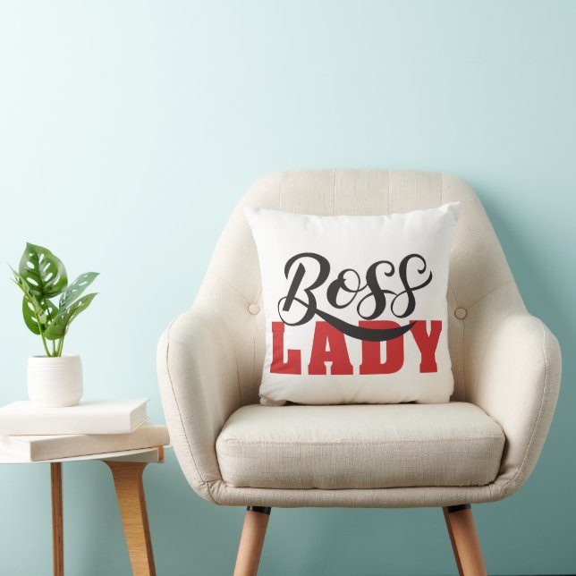 Lady Boss – Strong Confident Woman Design Kussen (Stoel)