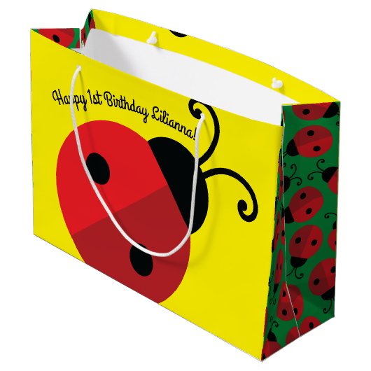 Lady Bug Cute 1st Birthday Party Groot Cadeauzakje (Achterkant Gekanteld)