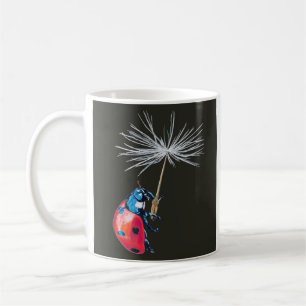 Lady bug en paardenbloem zaad koffiemok
