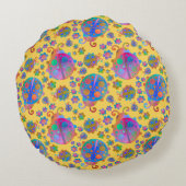 Lady Bugs Amongst the Flowers on a Midsummer Day Rond Kussen (Achterkant)