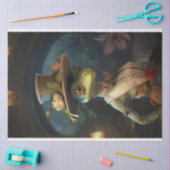 Lady Cricket Gekleed in Groene Decoupage Tissuepapier (Craft)