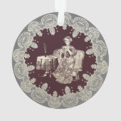 Lady drink tea ornament (achterkant)