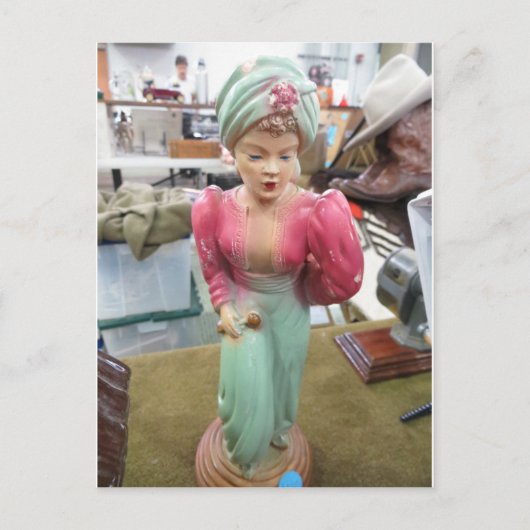 Lady Figurine Briefkaart (Voorkant)