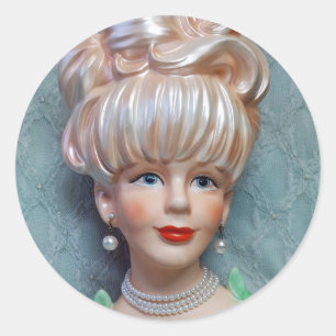  Lady Head Vase Big Bouffant Hair Pearls Ronde Sticker