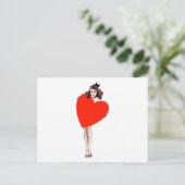 Lady Holding Love Heart Briefkaart (Staand voorkant)