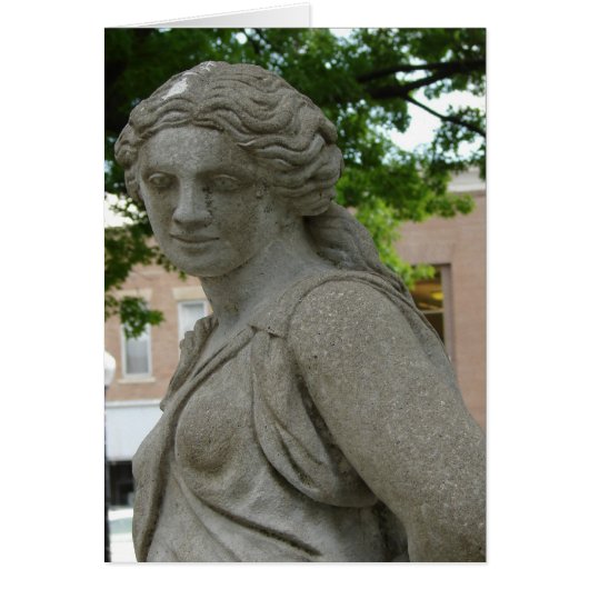 Lady in Stone in Washington, Iowa Alle gelegenhede (Voorkant)