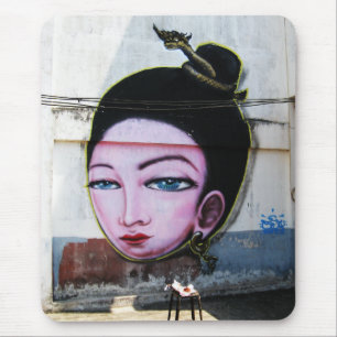 Lady Lao Graffiti Street Art Muismat