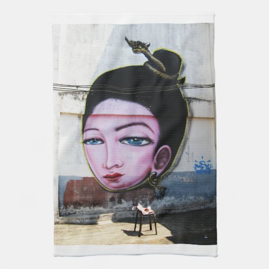 Lady Lao Graffiti Street Art Theedoek (Verticaal)