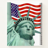Lady Liberty & Amerikaanse vlag Notitieboek (Achterkant)