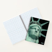 Lady Liberty en Monogram op Black Notitieboek (Binnen)