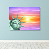 Lady Liberty en Sunrise Canvas Afdruk (Insitu (Houten vloer))
