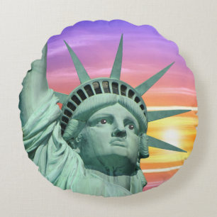 Lady Liberty en zonsopgang Rond Kussen