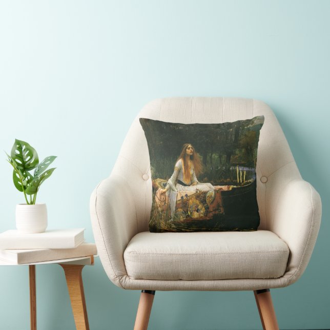Lady of Shalott op boot door John William Waterhou Kussen (Stoel)