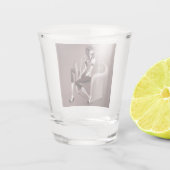 Lady Saxofonist - Jazz-geïnspireerde Shot Glass Shot Glas (Achterkant)