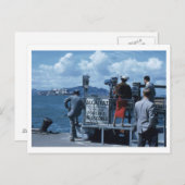 Lady Uitzichten Alcatraz Thru Telescope jaren 1950 Briefkaart (Voorkant / Achterkant)