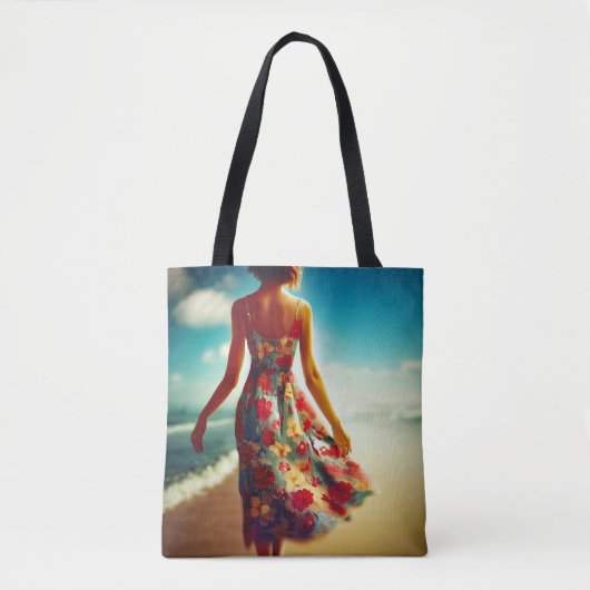 Lady Walking op het strand Tote Bag (Voorkant)