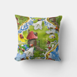 LADYBIRDS AND BUTTERFLIES THROW PILLOW KUSSEN