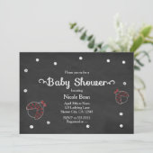 Ladybug Chalkboard Stippen Baby Shower Invitations Kaart (Staand voorkant)